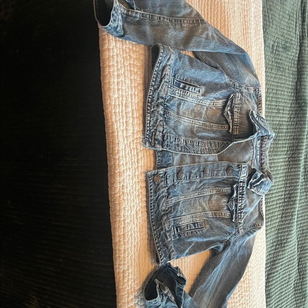 Wallflower Light Blue Women's Denim Jacket - Picture 2 of 6
